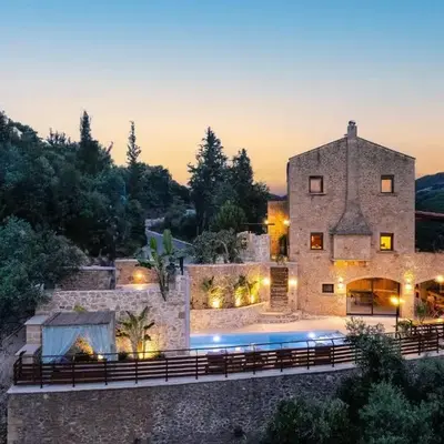 Kotinos Luxury Villa