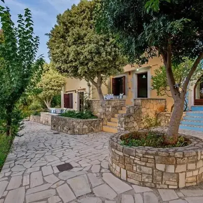 Group accommodation in Crete separate houses