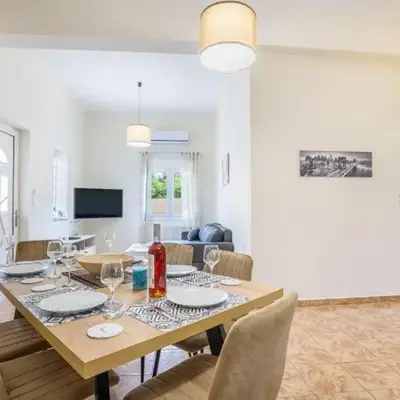 K_Kostas Apartment