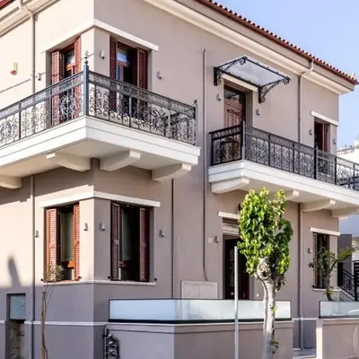 The Owl House near Chania City Centre