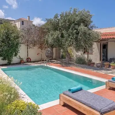 Yiannis Cottage
