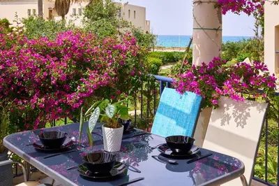 Gallery image of Elias 1-Bedroom Apartment on the beach with pool in Chania Town