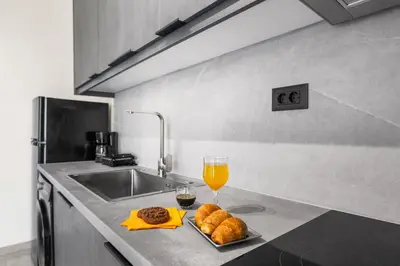 Gallery image of UPLEVEL Apartment, city & sea view next to Old Port in Chania Town