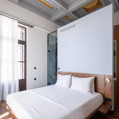 Bouquet Luxury Rooms