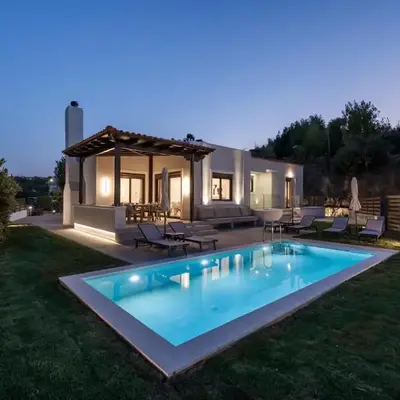 Villa Wisdom - Elegant & Homely with Pool