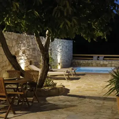 Tholos by Praxithea Stone House & Pool