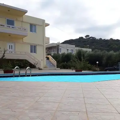 Nik Litinas Apartments with pool