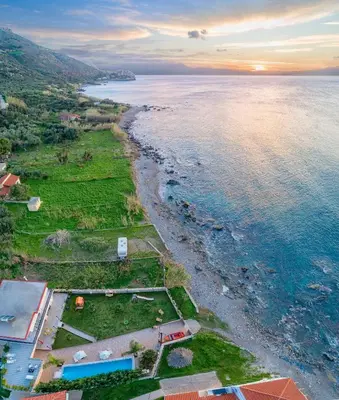 an aerial view of the shore of the ocean at Julia's Cosy Apt in Ravdhoúkha