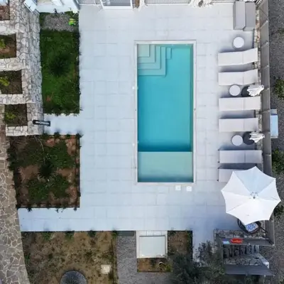 Villa Mareli - Beachside Villa with Heated Pool