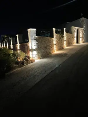 a building with lights on the side of a road at Villa Cisternis in Stérnai