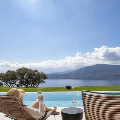 Etheria Elli Villa