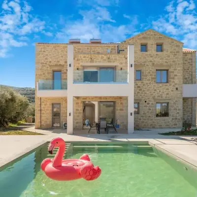 Mythelea Luxury Villa