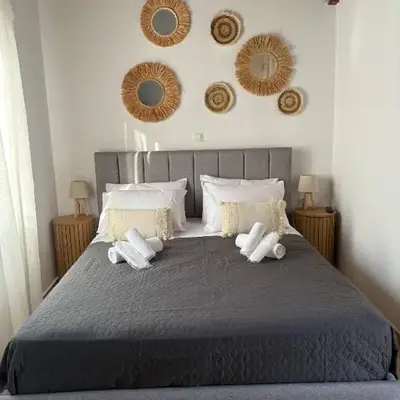Semeli House