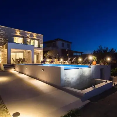 Amfitriti Villa