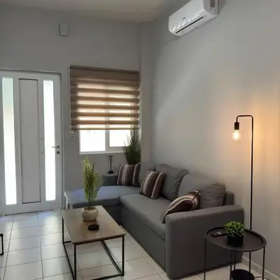 Unique Apartment 3