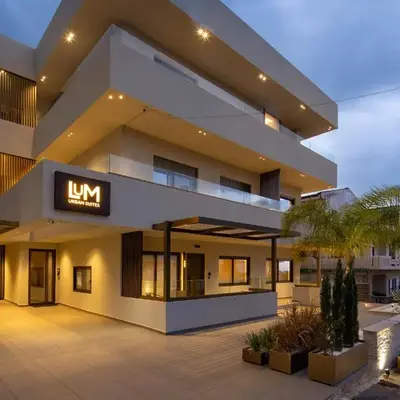 Lum Urban Suites