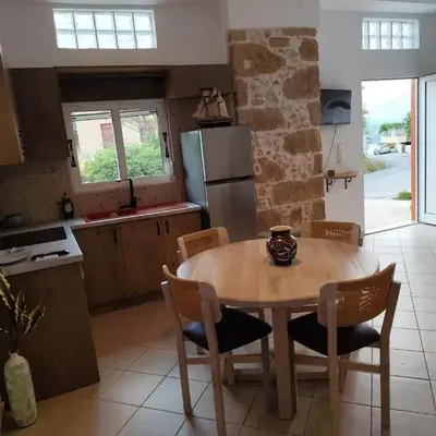 Despoinas House