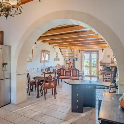 Traditional Art House Armenoi