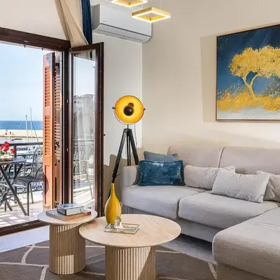 3 Sails - 2BR on Venetian Harbour with Balcony