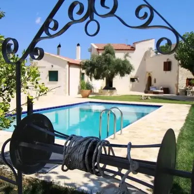 Filippou Villa - Living in Nature