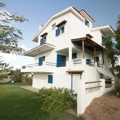 Mantilida Villa & Studio