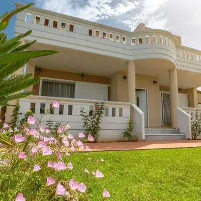 Villa Aretousa 1