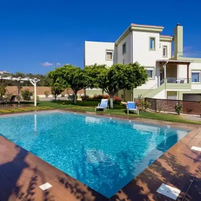 Villa Dimokratia