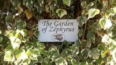 a sign for the garden of zevipips at The Garden of Zephyrus - West in Kounoupidhianá