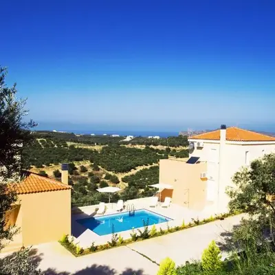 Olive Tree Hillside Apartment