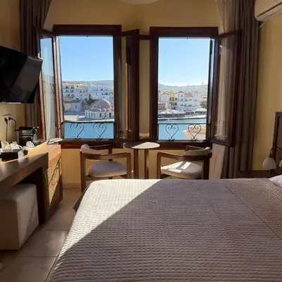 Helena Hotel