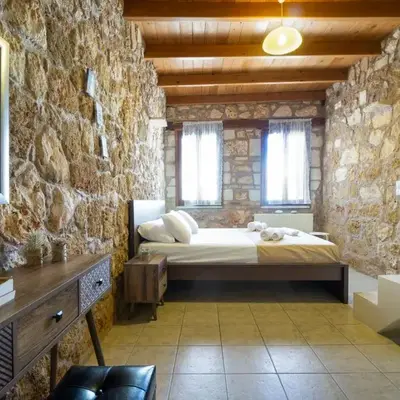 Dimitra's House in Old Town
