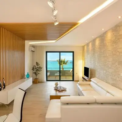 Elia Beach
