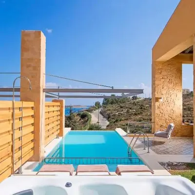 Olea Villas - Infinity Pool
