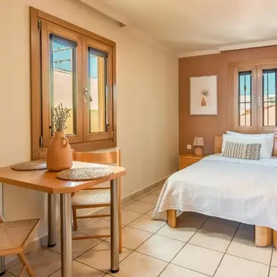 Lidra Rooms