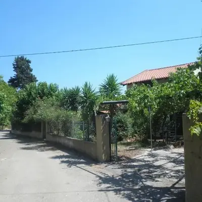 Kavros House
