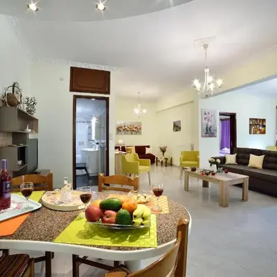 Aristea's Apartment 1st Floor