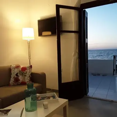 Waves House