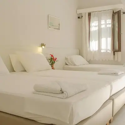 Kalypso Studios & Rooms