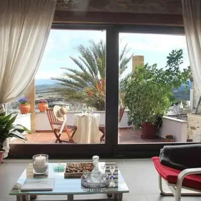 Charming villa in Chania with parking included