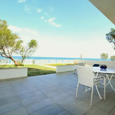 Amoutsa Seaside Villa