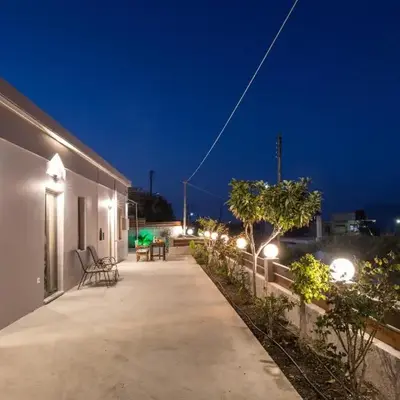 M & E Kissamos sea view house