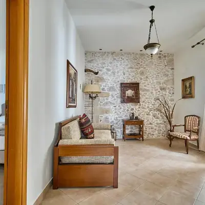 Ekavi Apartment