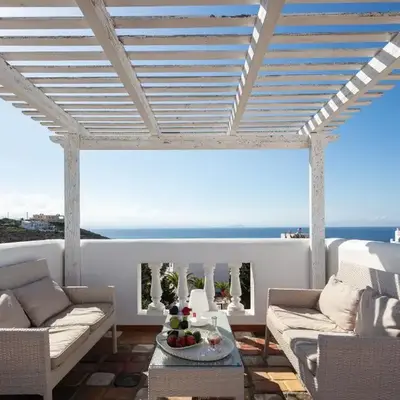 Villa Aliki