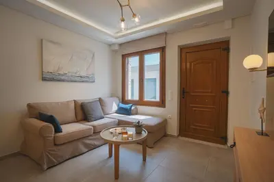a living room with a couch and a table at Mezoneta 