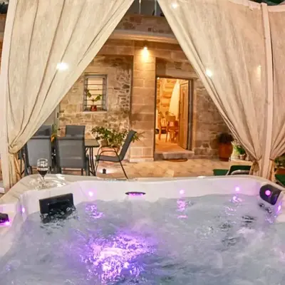 Petros Luxury Traditional House - Villa
