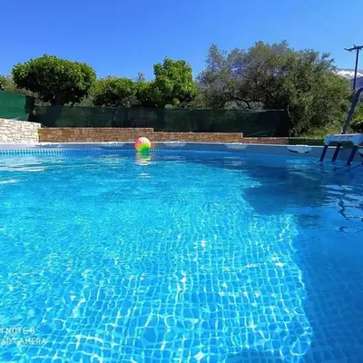 Traditional Villa in Pemonia