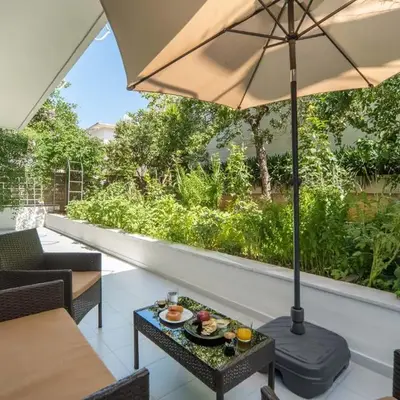 The Nest of Urban Living by 8essentially