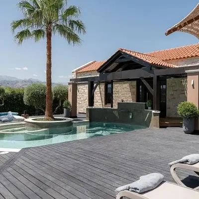 Villa Peacock with Spa Facilities