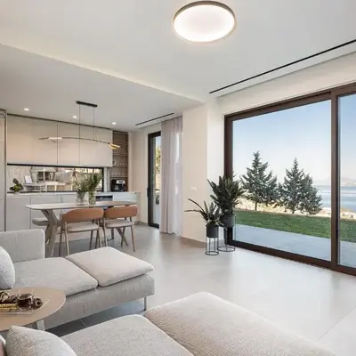 Mondethea vantage point home