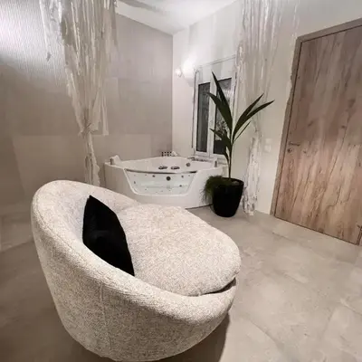 Perla Coco Jacuzzi Suites